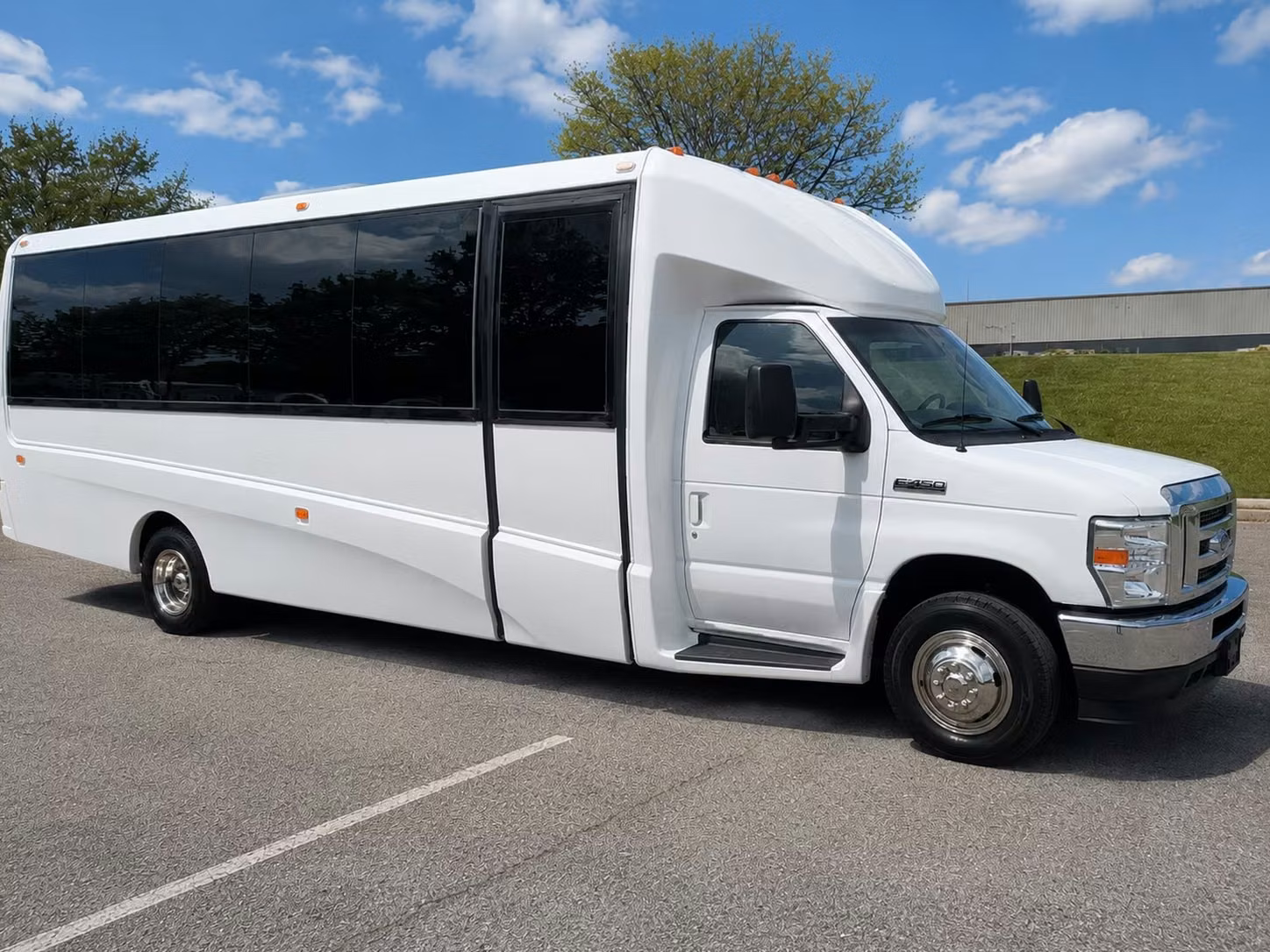 18 passenger minibus