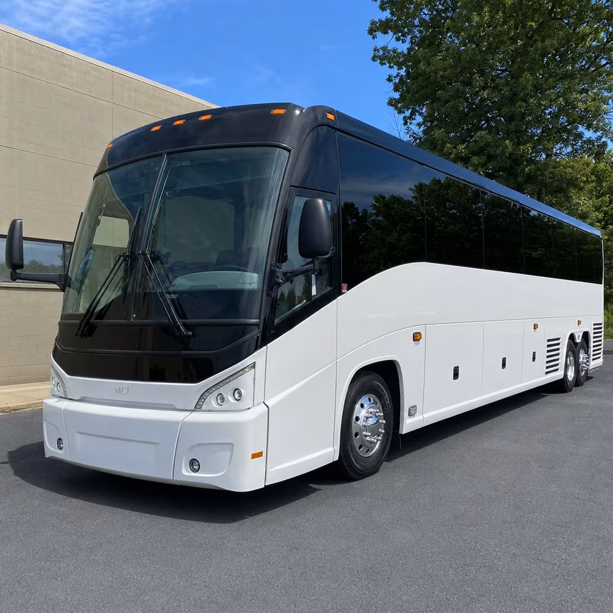 columbus groups heading to atlanta love long distance charter bus rentals